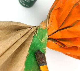 crea esta calabaza perfecta con bolsas de papel, pintar tallo de calabaza