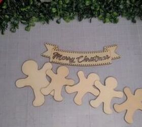 cmo hacer una placa de pan de jengibre feliz navidad, Empieza con tantos gingies como desees