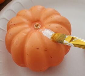 craft pumpkin makeover for thanksgiving decor