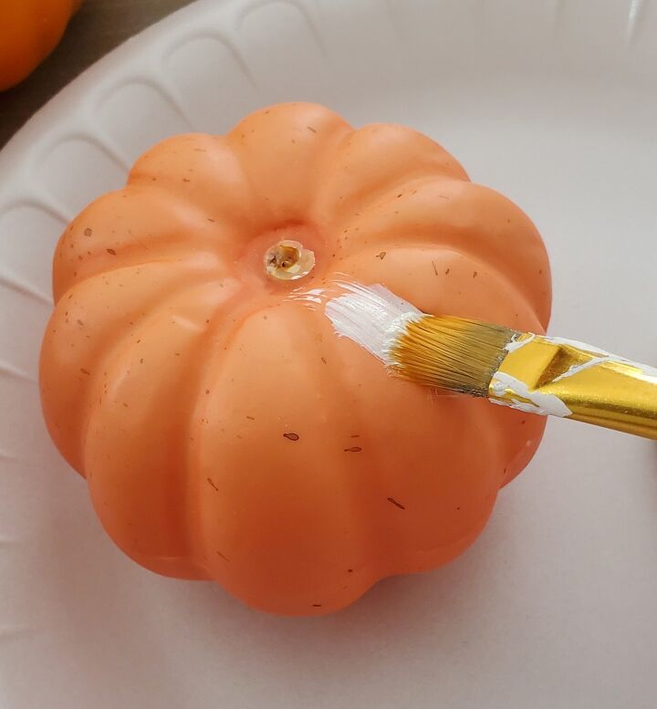 craft pumpkin makeover for thanksgiving decor