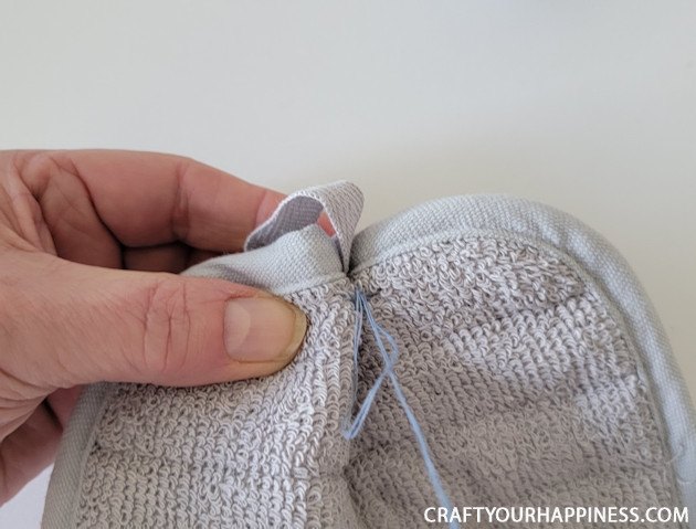 how to make a simple diy bowl cozy from hot pads, Make a DIY bowl cozy using a 2 hot pad No more burned fingers trying to get a hot bowl out of the microwave No sewing machine needed