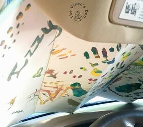 pintando con nios pequeos parasol reciclado de cartn diy, Parasol de cart n pintado en la ventanilla del coche vista lateral
