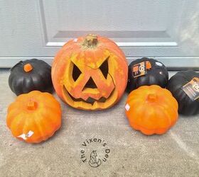 calabaza floral pintada con tiza contra el cncer de mama, Calabazas de tienda de segunda mano