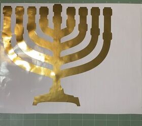 menorah de libros dollar tree