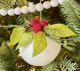 adornos navideos diy, Bola de fieltro de lana DIY adorno del rbol de Navidad en el rbol