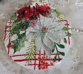 decopauge wood ornaments from napkins