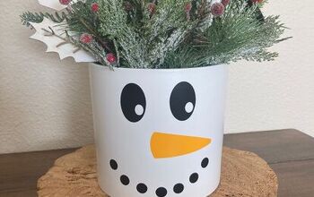 How to Make a Cute Frosty the Snowman Planter