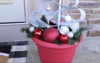 8 Simple Steps to an Easy and Creative Christmas Topiary
