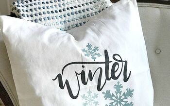 Stenciling a Winter Pillow Cover
