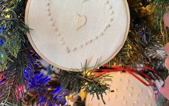 How to Make Easy Fabric Ornaments With Mini Embroidery Hoops