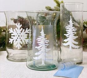portavelas de invierno de vidrio esmerilado, Pegando una calcoman a de rbol de hoja perenne en un recipiente de cristal