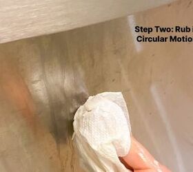 She rubs this all over her refrigerator for this smart, 5-minute kitchen-cleaning hack