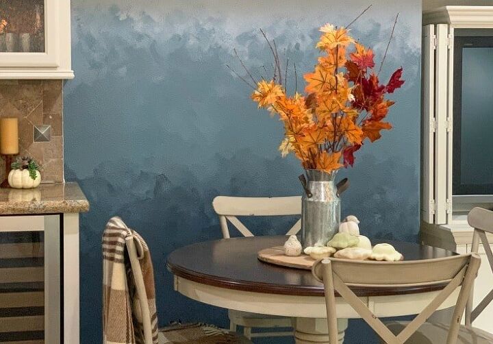 how to paint a fabulous ombre wall fast and easy, stunning blue ombre paint wall
