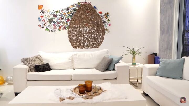 2023 living room decor trends you can easily diy at home, 1 Statement lamps