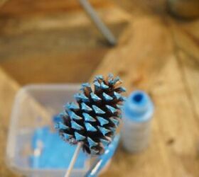 cmo hacer flores de conos de pino pintados