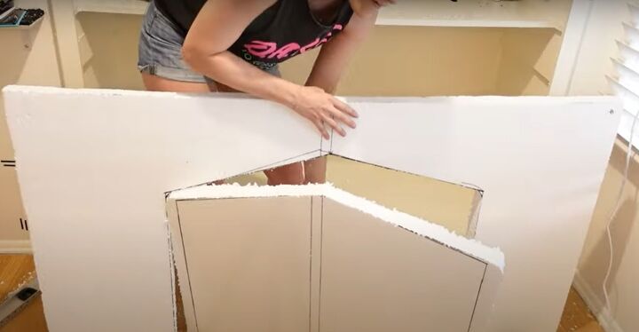 how to make an easy diy foam fireplace without using power tools, Cutting out the hearth area