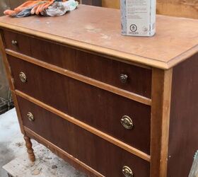 The mindblowing reason this old dresser belongs in the bathroom?!