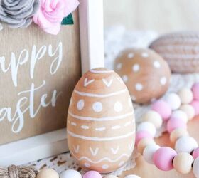 Huevos de Pascua de madera pintados