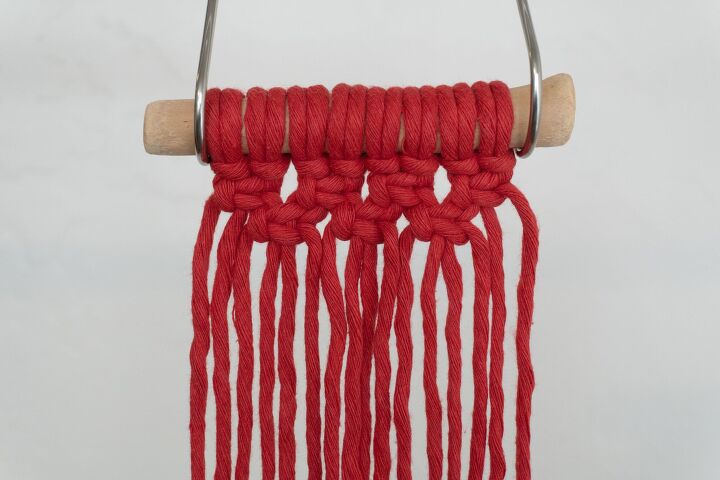 mini macrame wall hanging tutorial, C