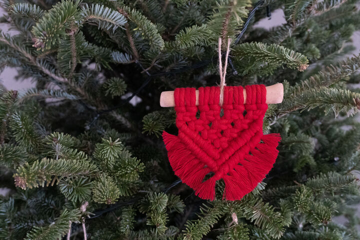 mini macrame wall hanging tutorial