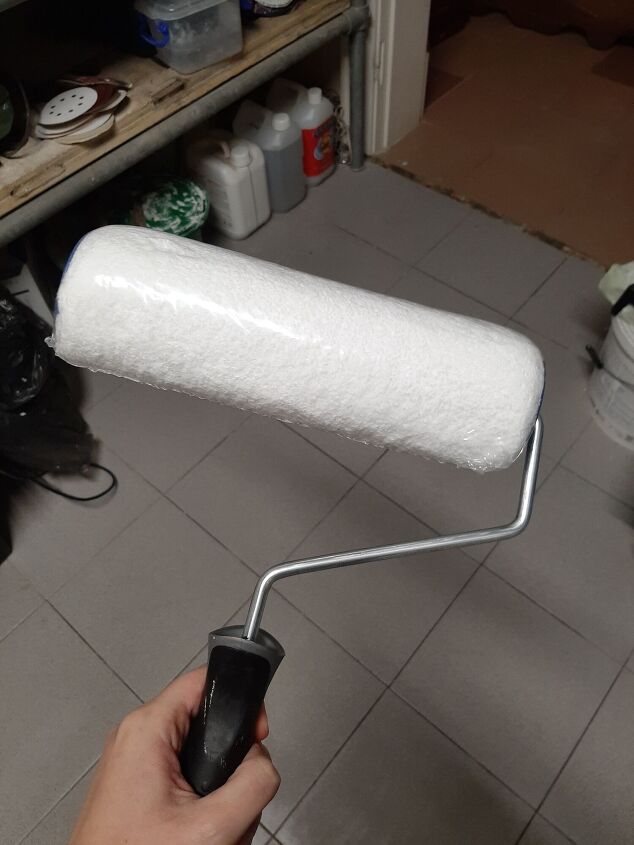 any tips for saving a paint roller for the next day