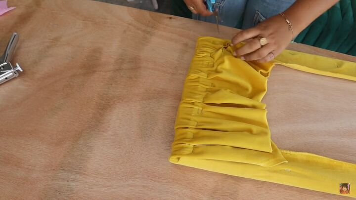 how to make an awesome pool noodle bed frame in 6 simple steps, Trimming the excess fabric
