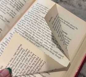 Some people get upset about folded book pages, but this easy idea is so beautiful