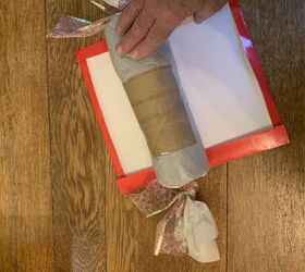 diy gift wrap cracker el tubo de papel higinico es la clave