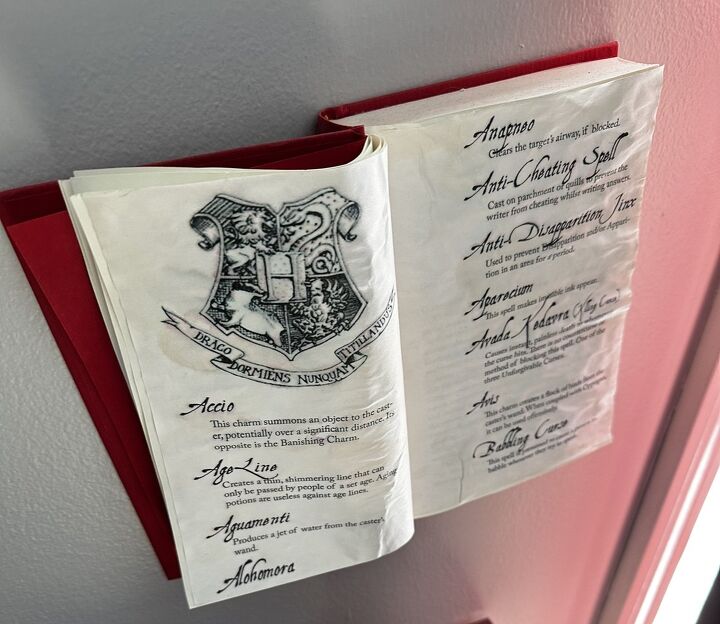 How to Create a Floating Book Wall Inspired by Harry Potter | Hometalk