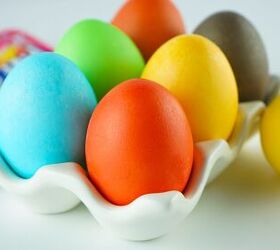 Cómo teñir huevos de Pascua con Kool Aid