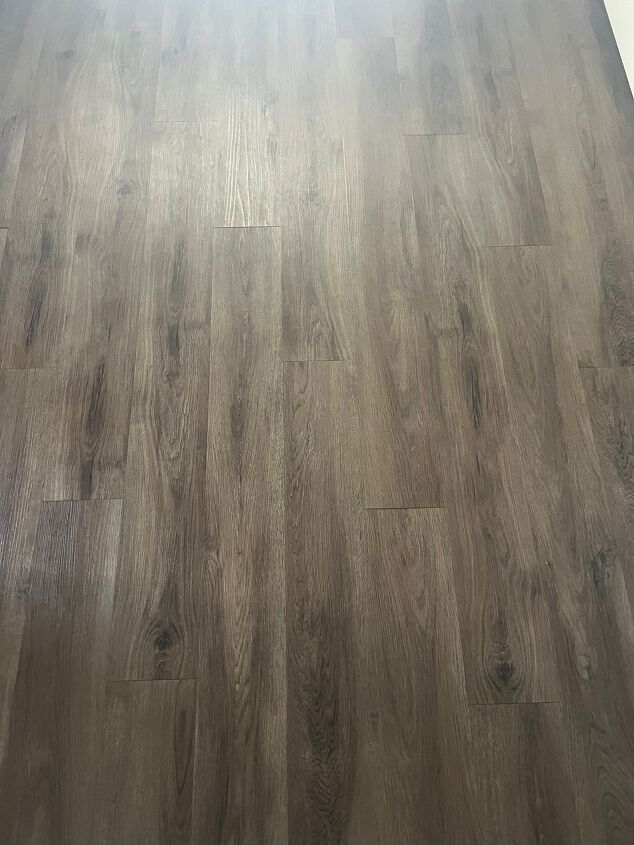 can you use magic eraser on wood floor