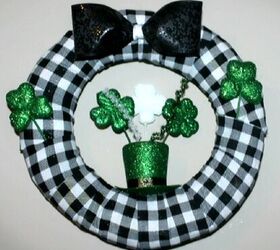 St. Patrick's Day Wreath: Easy & Changeable for Any Season!