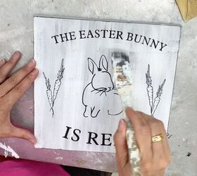 el conejo de pascua es real vdeo, Barnizado del cartel El conejo de Pascua es real