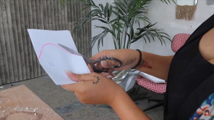 how to make a diy modern coffee table inspired by studio mignone, Cutting out the curved shape