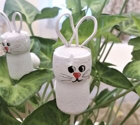 Decoración de Pascua fácil: Conejitos de corcho DIY