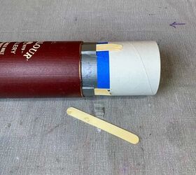jardn de setas de hormign diy grande, 2 tubos unidos con cinta adhesiva y palitos de manualidades entre ellos