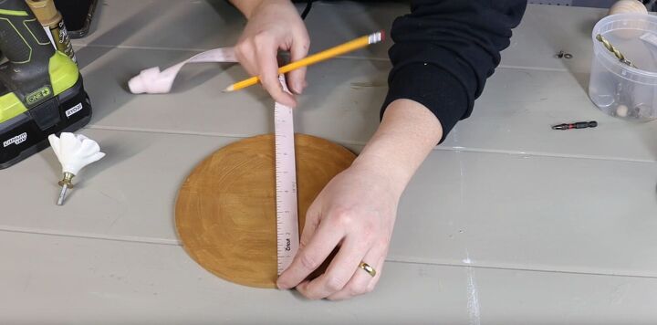 3 Easy & Affordable Dollar Tree Wire Basket DIY Ideas