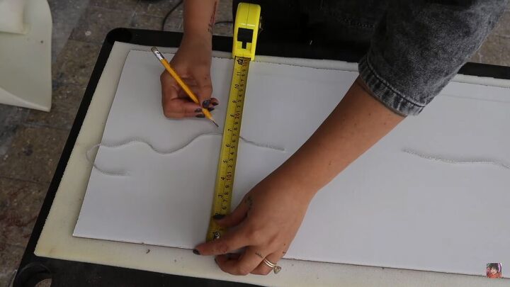 how to make a diy channel headboard in a chic art deco style, How to draw a perfect curve