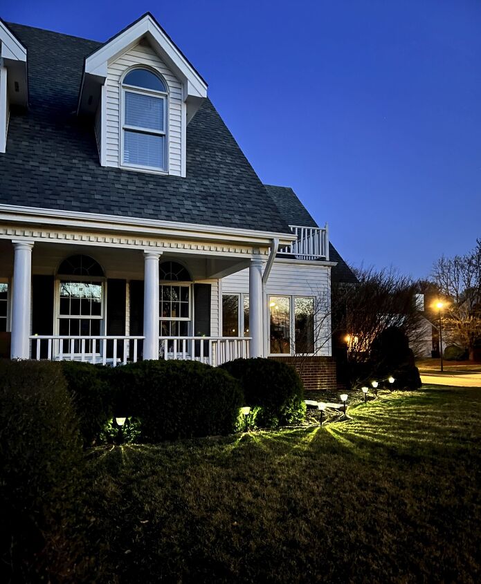 the best way to restore outdoor solar pathway lights, Refreshed solar pathway lights spaced evenly apart and lining the front house perimeter