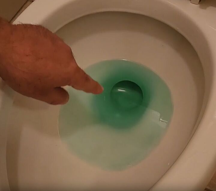 handyman tips 8 home improvement hacks to make your life easier, Green water in the toilet bowl