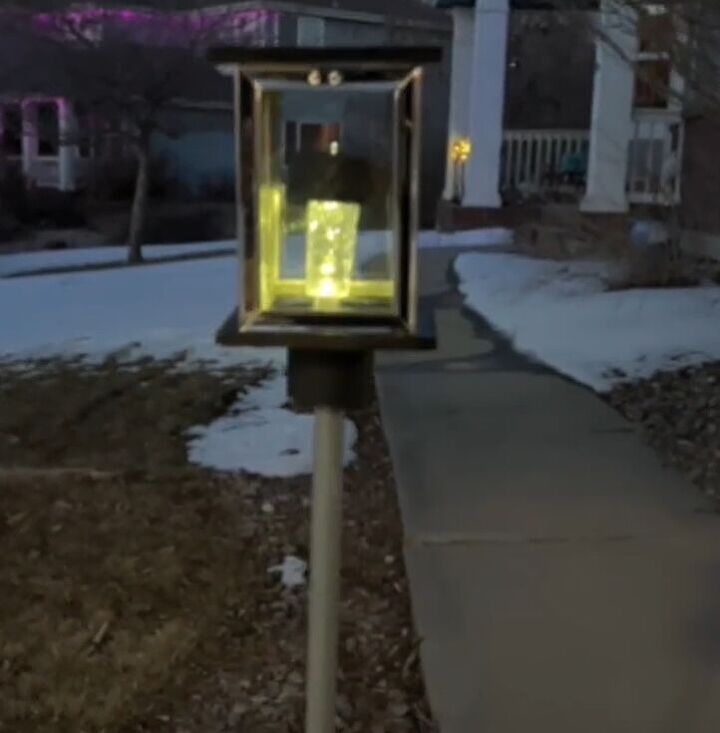 DIY lamp post