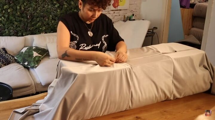 how to make a mario bellini camaleonda sofa replica out of foam, Pinning the fabric ready to sew