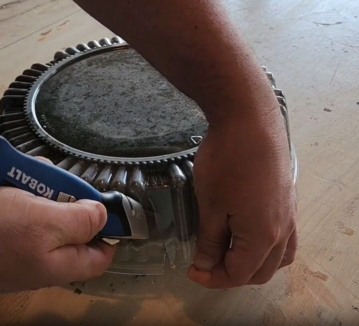 10 Easy Steps to Build Your Own DIY Outdoor Plant Stands Hometalk