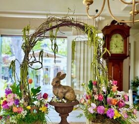 flores de pascua convertidas en un precioso cenador, Arreglo floral de Pascua en el comedor