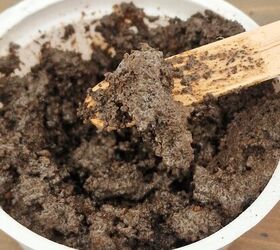 diy faux potting dirt using coffee grounds and glue