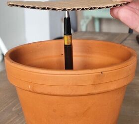 diy faux potting dirt using coffee grounds and glue