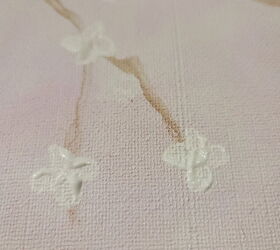 una vuelta de tuerca a un cerezo en flor pintura inspirada por ana, P talo pintado en blanco de un cerezo en flor