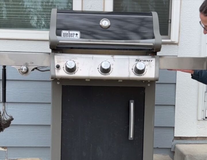 Hide a key in a magnetic key box in your grill