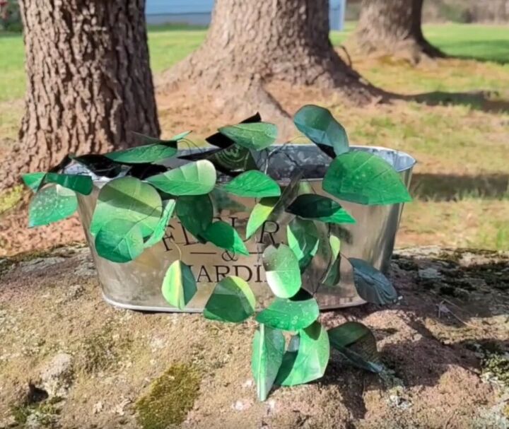 Artificial hosta plant