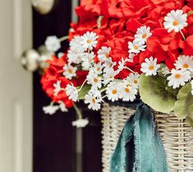 cmo hacer una cesta de verano, A ade decoraci n de temporada a la puerta principal para dar la bienvenida al comienzo del verano